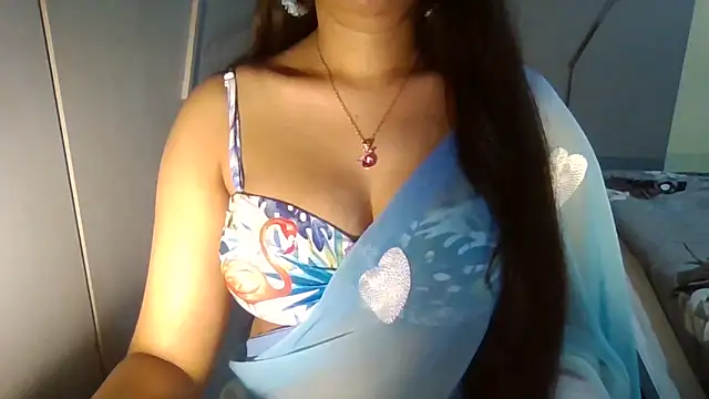 Yashika_Loves's cam snapshot