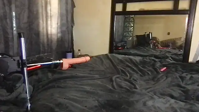 TiffaneyLove's cam snapshot