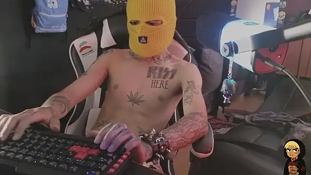 AcidMilo live sex cam