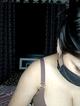 shilpa-singh's cam snapshot