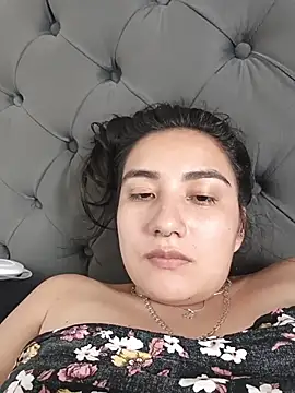 Hellen_Alex live sex cam