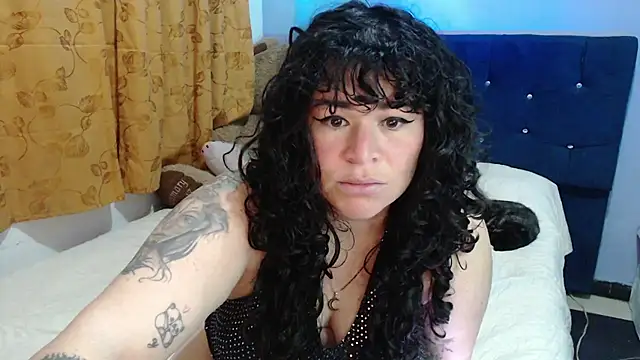 ANGELIQUE_KLANE's cam snapshot