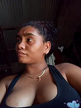 Lucy-Ferr's cam snapshot