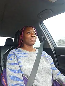 oliviaprettypussy's cam snapshot