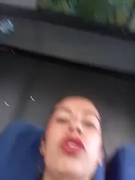 Nathaly_12 live sex cam