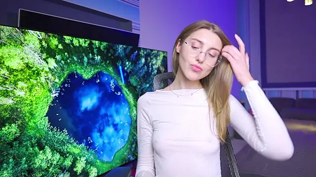 CassiaBlade1's cam snapshot