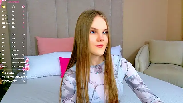 Lili_Lohan's cam snapshot