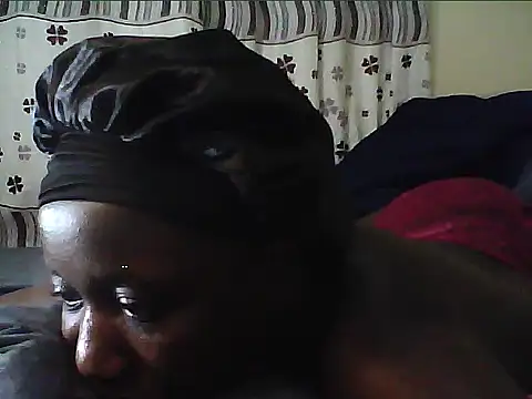 Adaline-Paris's cam snapshot