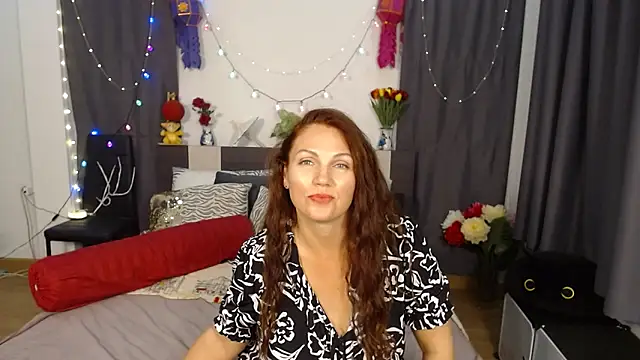 Mystery_Charm's cam snapshot