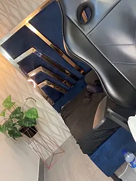 Brad_Summer live sex cam