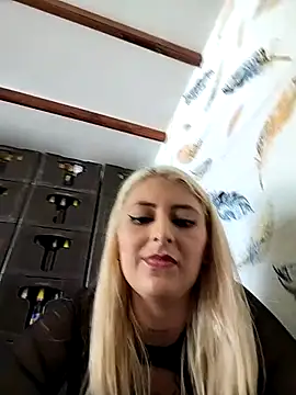 catalella16 live sex cam