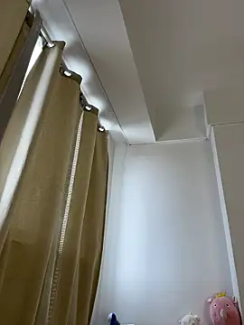 ZaraLuuv's cam snapshot