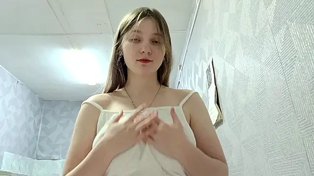 KateClarky's cam snapshot