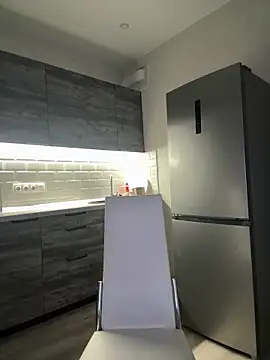 MissOyee's cam snapshot