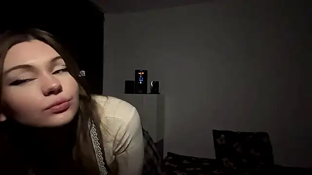 millacrismas live sex cam