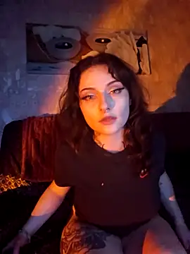 Moxxxie's cam snapshot