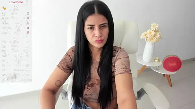 renata_t_'s cam snapshot