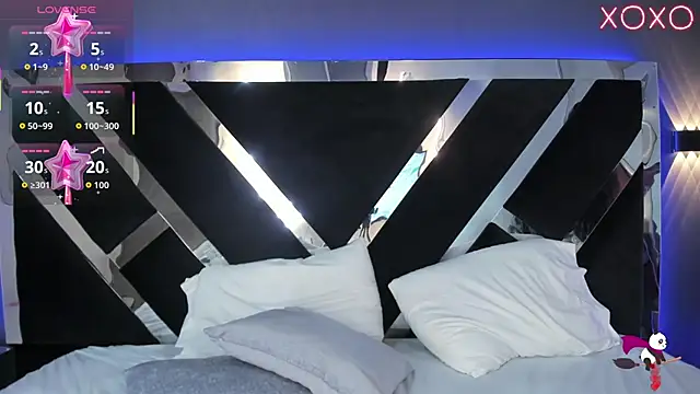 Liaevans__'s cam snapshot