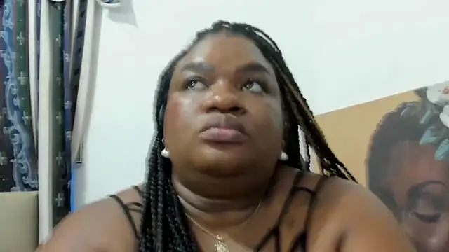 lilybaudyn_'s cam snapshot