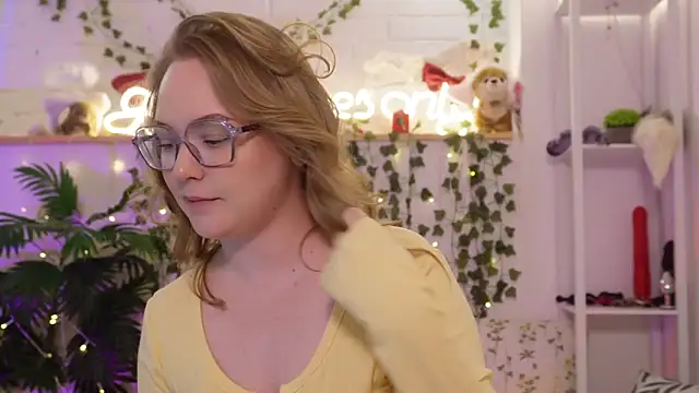 MonicaAsis's cam snapshot