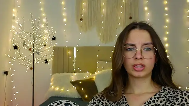 Real_cutie1's cam snapshot