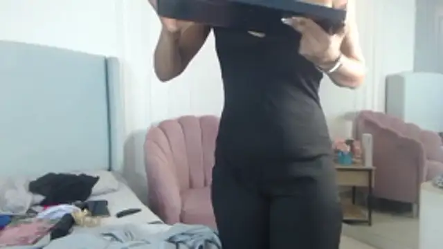 ChantalGarner's cam snapshot