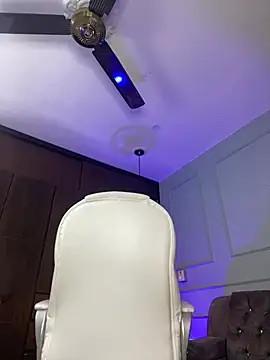 Rose_monroee's cam snapshot