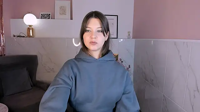 ElizaMild's cam snapshot