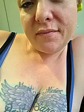 julimonroe's cam snapshot