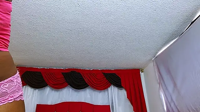 Ashly_nicol95's cam snapshot