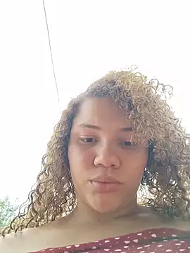 SirenRouge_69's cam snapshot