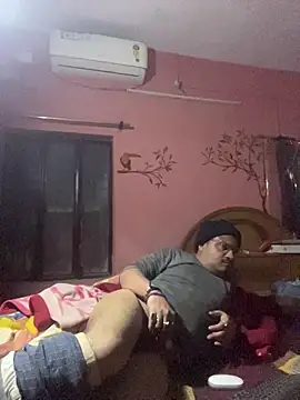 Saxymood1111 live sex cam