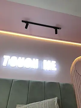 Tayler_Kim's cam snapshot