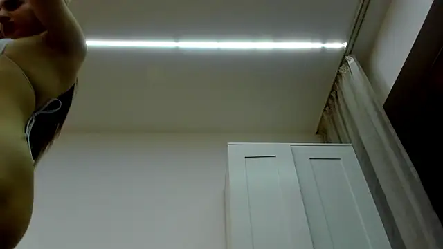 Anyssia's cam snapshot