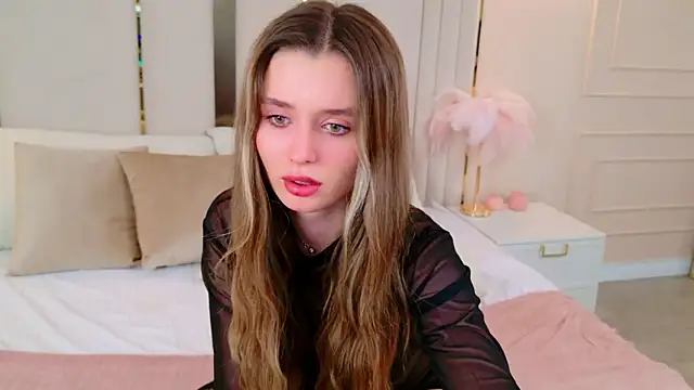 MarybethSnow's cam snapshot