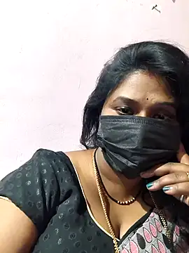 chaitara-reddy live sex cam