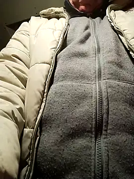 ficos2's cam snapshot