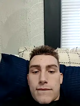 CurvyWeakling's cam snapshot