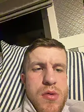 Scottishguy1996's cam snapshot