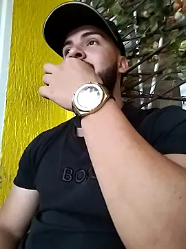 MR_BIGDICK25's cam snapshot