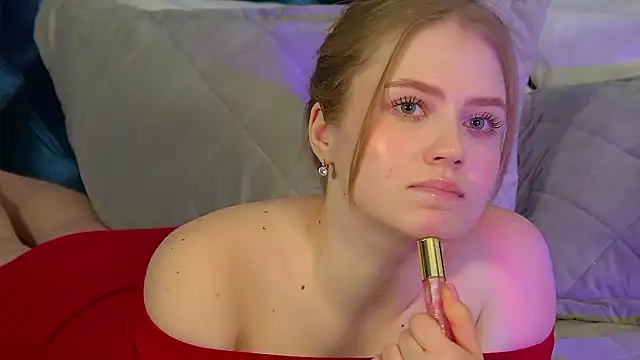 SelinSwarovski's cam snapshot