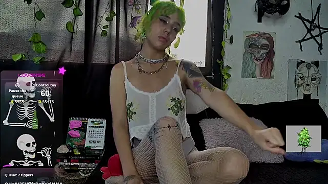 420mussa's cam snapshot