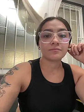 Alyha_Cortes live sex cam