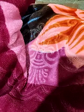 POOJACOUPLE's cam snapshot