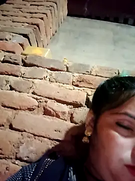 M-MAYA's cam snapshot