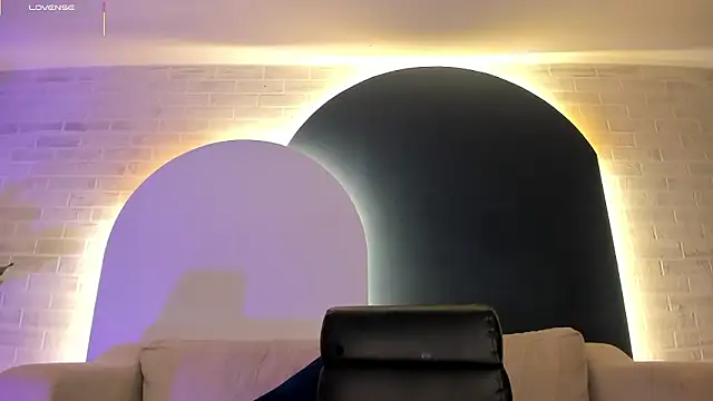 EveBensonX's cam snapshot