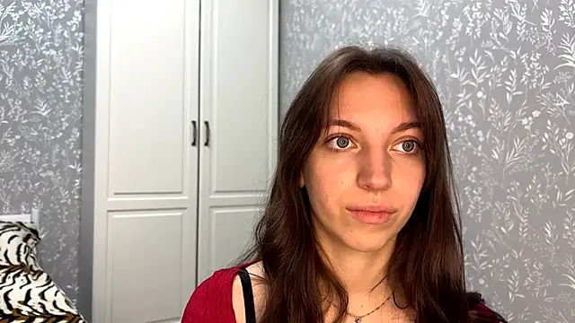 MaryannWeigman's cam snapshot