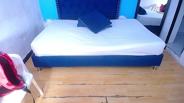 kinky_redhead18's cam snapshot