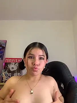 violettabond's cam snapshot