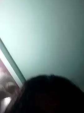 pinkisaha75's cam snapshot